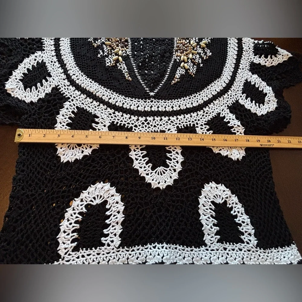 STORYBOOK KNITS Vintage M Beaded Crochet Sweater Sculpted Cap Sleeve Deep V-Neck - Picture 9 of 10
